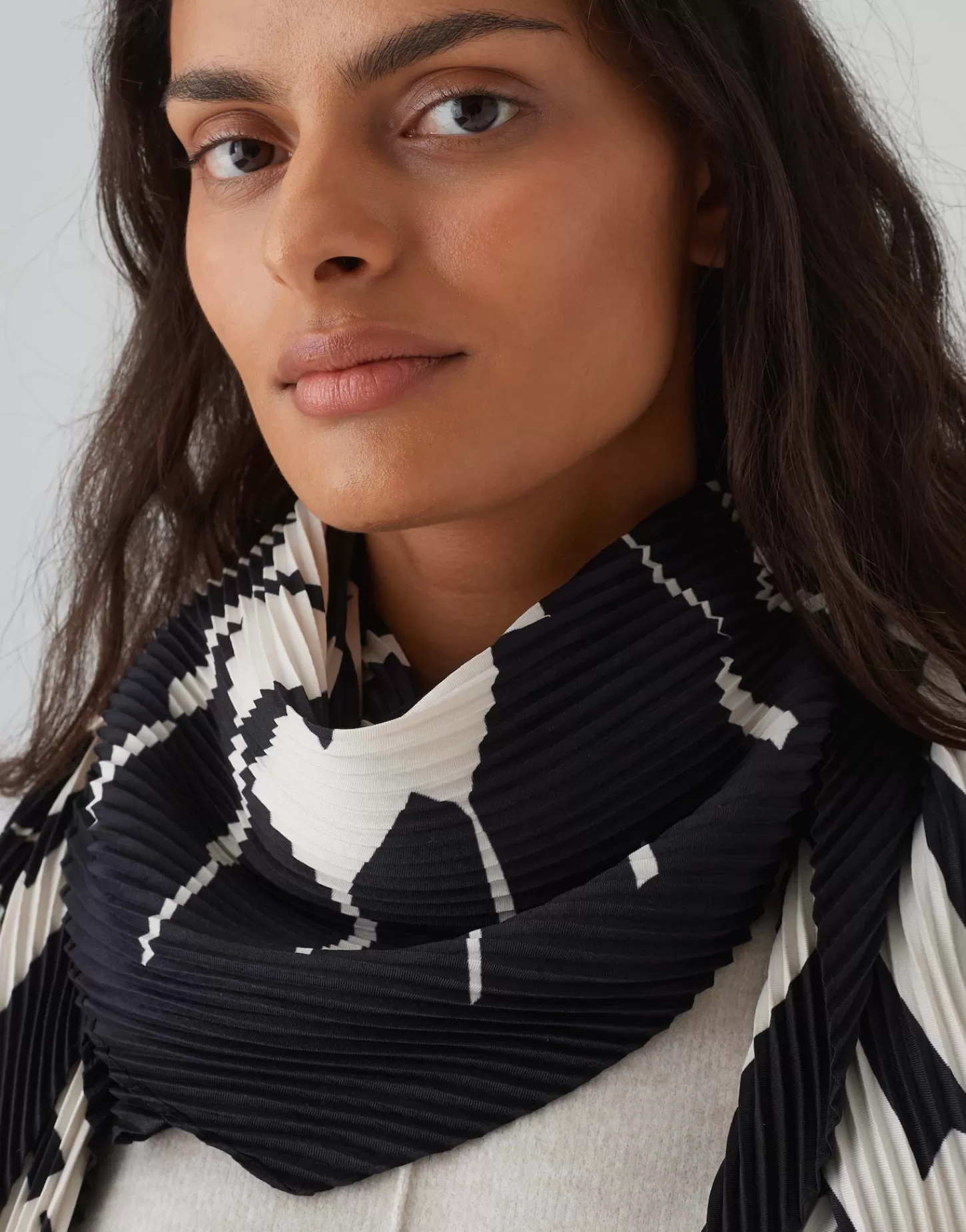 DAMES OPUS Doek Awirla Scarf Beige Online Bestellen